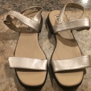 Liz cole silver/pewter Sandle’s